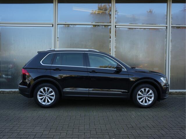 Volkswagen TIGUAN 1.5 TSI ACT Comfortline Business | Navigatie | Adaptive Cruise | Stoelverwarming