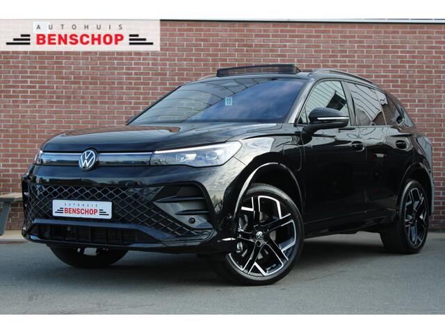 Volkswagen TIGUAN 1.5 eHybrid 272PK R-Line Edition |PANO-DAK|TREKHAAK|BLACK-STYLE|ACC|IQ.LIGHTS|