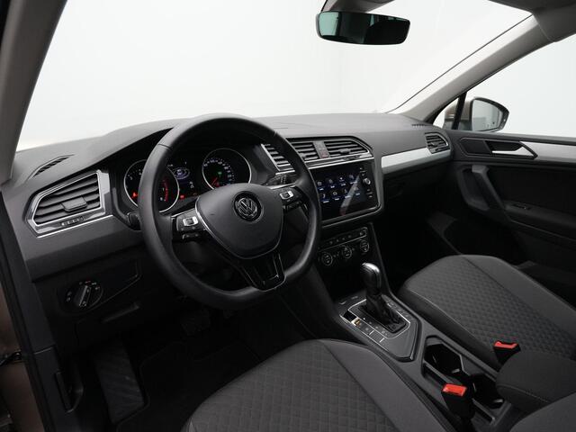 Volkswagen TIGUAN 1.5 TSI 150 pk DSG ACT Comfortline | Trekhaak | Achteruitrijcamera | Navigatie | Adaptive Cruise |