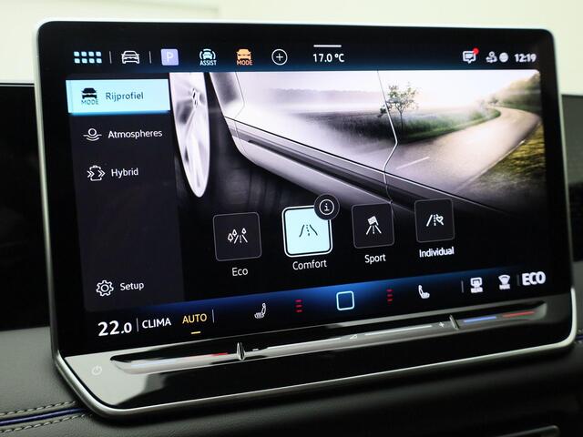 Volkswagen TIGUAN 1.5 eHybrid 272 pk DSG R-Line Edition · Panoramadak · Trekhaak · Massagefunctie · Camera · Garantie tot april 2030 of 100000km.