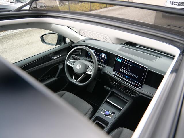 Volkswagen TIGUAN 1.5 eTSI Life Edition 150 Pk Automaat Camera / Apple Carplay / DAB / Pano-dak / Winterpakket