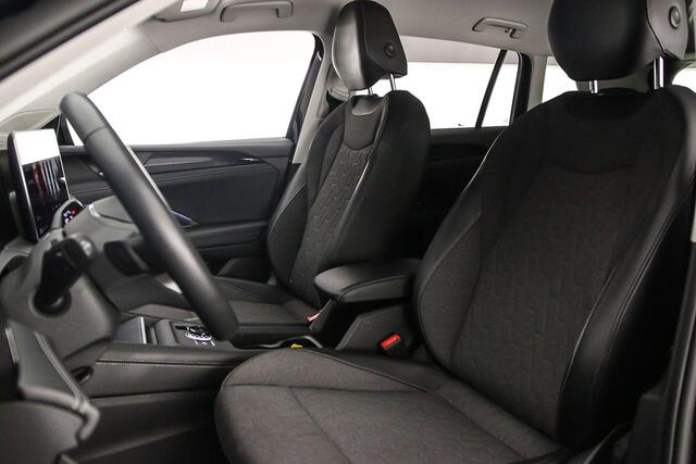 Volkswagen TIGUAN Life Edition 1.5 eTSI 150pk DSG Automaat Trekhaak, Adaptive cruise control, Navigatie, Achteruitrijcamera, LED koplampen, Elektrische achterklep