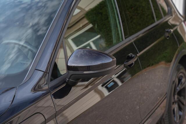 Volkswagen TIGUAN 1.4 TSI eHybrid R-Line Business+ CAMERA | IQ LIGHT | CARPLAY | WINTER PACK