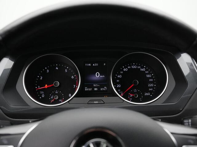 Volkswagen TIGUAN 2.0 TSI 180 pk DSG 4Motion Highline Business R / R-Line | Panoramadak | Adaptief onderstel | Rondomzicht camera | Stoelverwarming