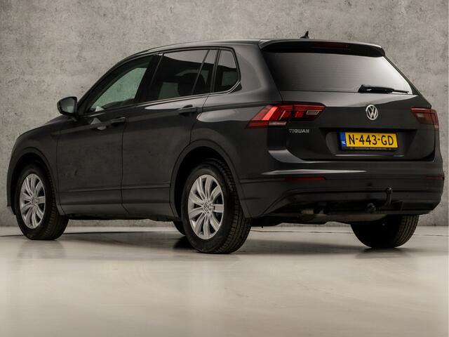 Volkswagen TIGUAN 1.4 TSI Comfort (STOELVERWARMING, PARKEERSENSOREN, TREKHAAK, SPORTSTOELEN, GETINT GLAS, BLUETOOTH, NIEUWSTAAT)