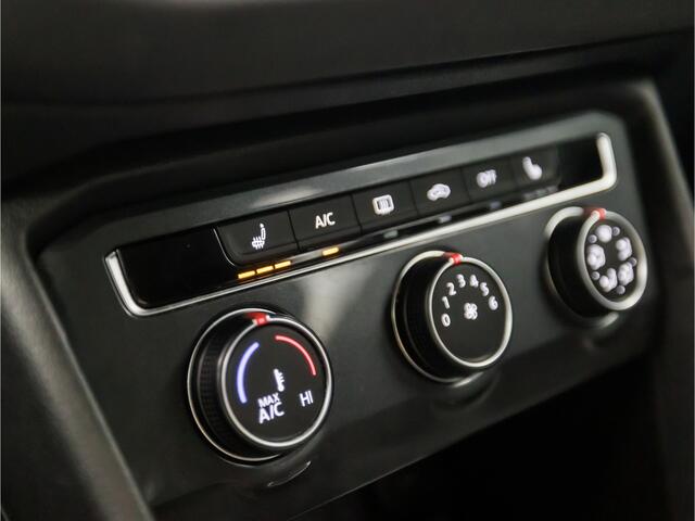 Volkswagen TIGUAN 1.4 TSI Comfort (STOELVERWARMING, PARKEERSENSOREN, TREKHAAK, SPORTSTOELEN, GETINT GLAS, BLUETOOTH, NIEUWSTAAT)