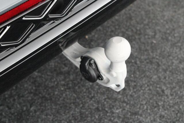 Volkswagen TIGUAN 1.5 272pk eHybrid R-Line Edition Trekhaak Camera Massage Virtual Cockpit Carplay Panoramadak