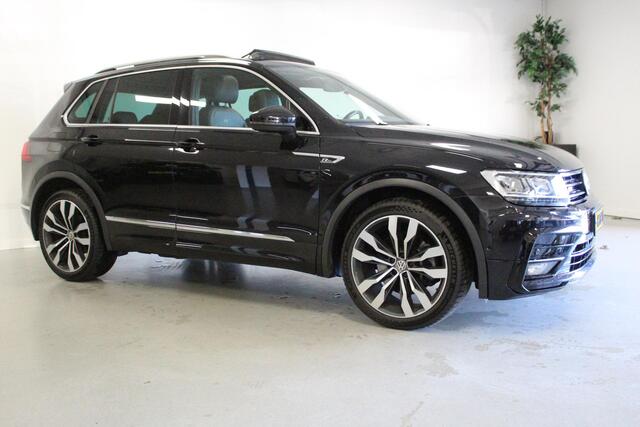 Volkswagen TIGUAN 2.0 TSI 4Motion Highline Business R | PANO | WEGKL-TRHAAK | NAVI | 20'LMV | ACC | E-KLEP | SFEER | STOEL-VERW |