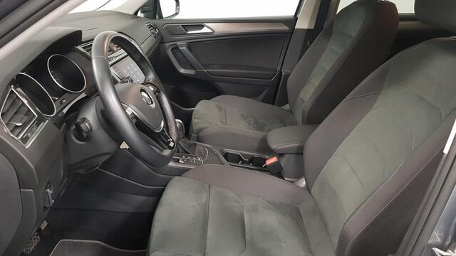 Volkswagen TIGUAN Allspace 1.5 TSI DSG Comfortline 7p. | Climate Control | Camera | Parkeer sensoren | Trekhaak | Electrisch bedienbare achterklep | Stoelverwarming