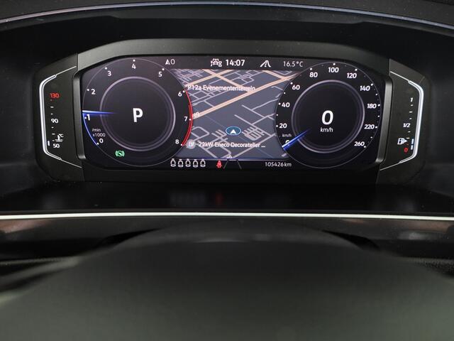 Volkswagen TIGUAN Allspace 1.5 TSI Highline Business R 7p. | Automaat (DSG) | Panoramadak | 19 Inch | 360 Camera | Winterpakket | Trekhaak |