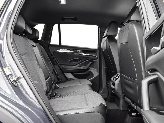 Volkswagen TIGUAN Life Edition 1.5 eHybrid 204 PK 6 versn. DSG · Comfort Pakket · Style Pakket · Trekhaak inklapbaar, met elektrische ontgrendeling, incl. aanhangermanoeuvreerhulp Trailer Assist · Prijs is inclusief inruilpremie