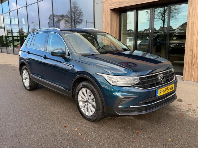 Volkswagen TIGUAN 1.5 TSI Life Business | Trekhaak | Keyless | Virtual cockpit | Elek. Achterklep | Rijklaar incl. 1 jaar Bovag garantie