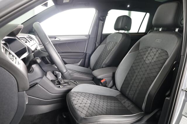 Volkswagen TIGUAN Allspace 1.5 TSI R-Line Business 7p. 150 pk DSG | Verlengde garantie | Navigatie | Panoramadak | Parkeersensoren | Adaptieve cruise control | Stoelverwarming | Matrix LED koplampen |