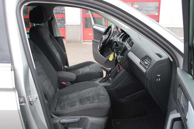 Volkswagen TIGUAN 1.4 TSI ACT Comfortline Trekhaak1800kg/Adaptive/Camera