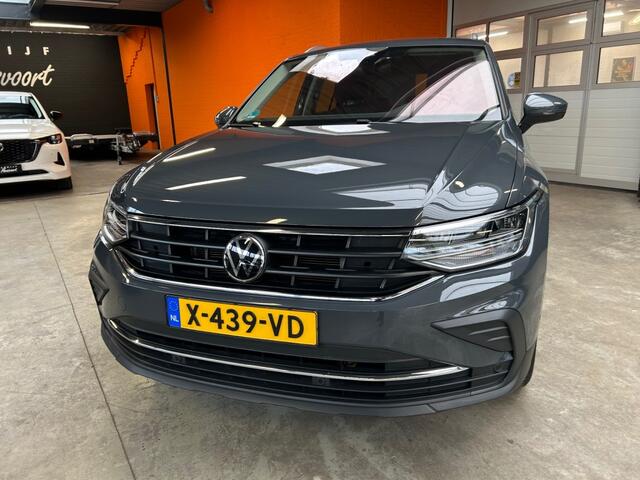 Volkswagen TIGUAN 1.5 TSI Move / Camera / Acc / Trekhaak / Navi