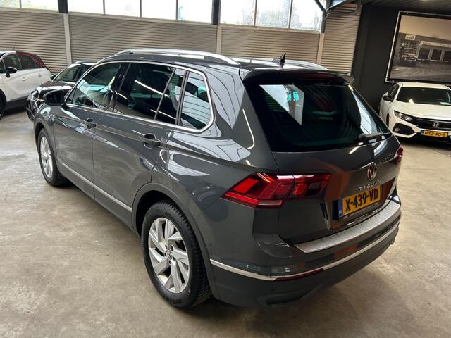 Volkswagen TIGUAN 1.5 TSI Move / Camera / Acc / Trekhaak / Navi