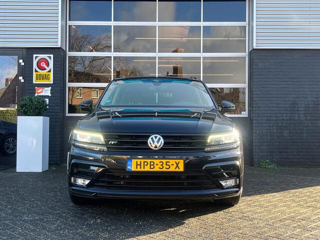 Volkswagen TIGUAN 1.4 TSI Comfortline R-Line, Automaat, Camera, CarPlay, Trekhaak, Pano