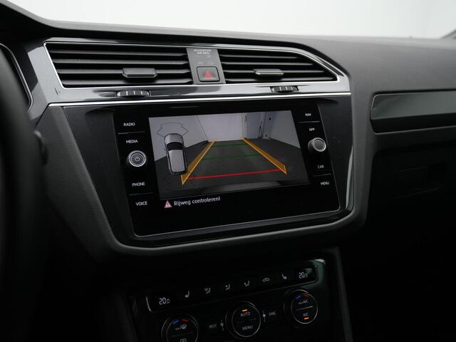 Volkswagen TIGUAN 1.5 TSI 150 pk DSG ACT Highline Business R / R-Line | Panoramadak | Achteruitrijcamera | Navigatie | Stoelverwarming | Adaptive Cruise