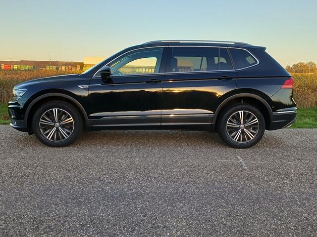 Volkswagen TIGUAN Allspace 2.0 TSI 4Motion Highline 7-Pers. /Pano/Leder/Camera/