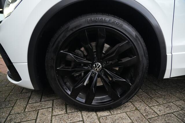 Volkswagen TIGUAN 2.0 TSI 4Motion R-Line 191pk HarmanKardon/Camera/Trekhaak