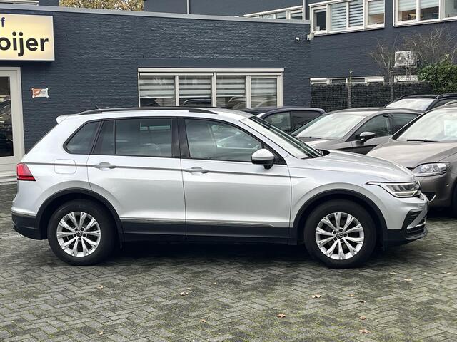 Volkswagen TIGUAN 1.5 TSi DSG Life Business | CAMERA | STOELVERW. | NW. MODEL |