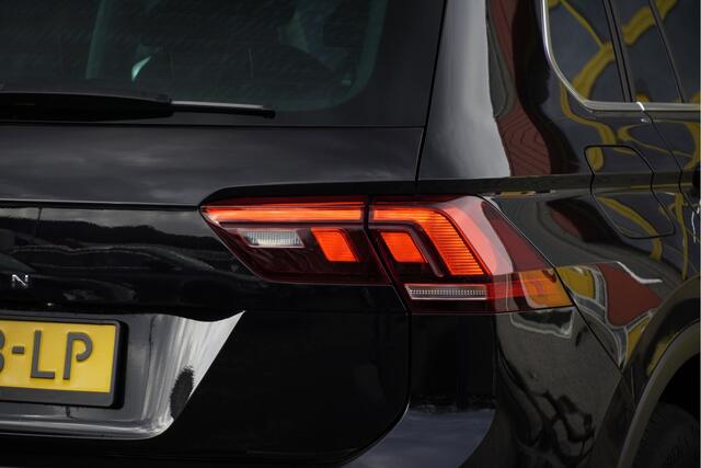 Volkswagen TIGUAN 1.5 TSI Life Business BJ2021 Lmv 17" | Led V+A | Pdc | Navi | Keyless entry | Trekhaak | Verwarmd voorruit | Elek. achterklep | App-Connect | Virtual cockpit | Climate control | Cruise control | Sportstoelen | Verwarmde voorstoelen | Verwarmd stuurwiel