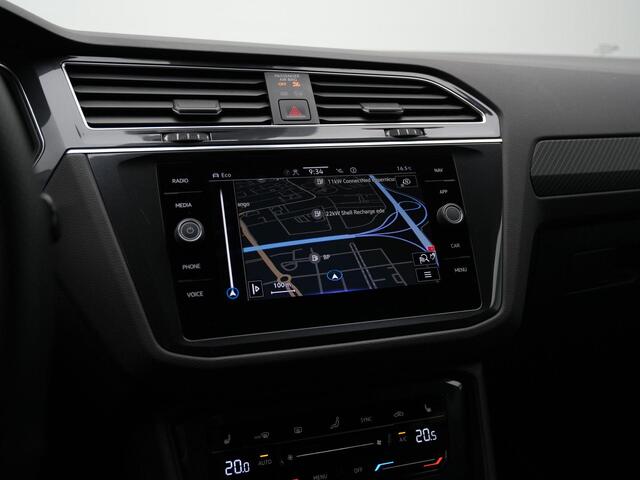 Volkswagen TIGUAN 1.4 TSI eHybrid 245 pk DSG R-Line Business | Panoramadak | Adaptief onderstel | IQ Light | Stuur-/stoelverwarming | Achteruitrijcamera
