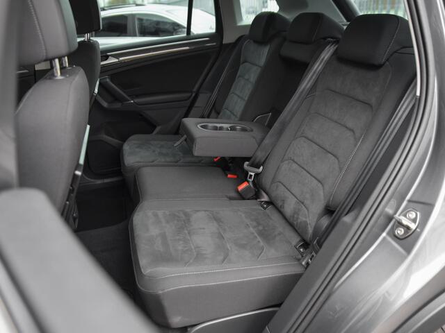 Volkswagen TIGUAN 2.0 TSI DSG BMT 4MOTION Highline / Wegklapbare Trekhaak / Lage Kilometerstand / Adaptive Cruise Control