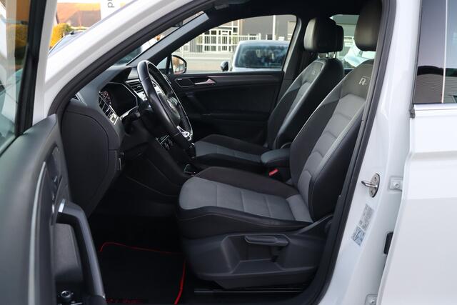 Volkswagen TIGUAN 2.0 TSI 4Motion R-line | Adap. Cruise | Dynaudio | Stoelverwarming | HUD | Climate Control | Carplay