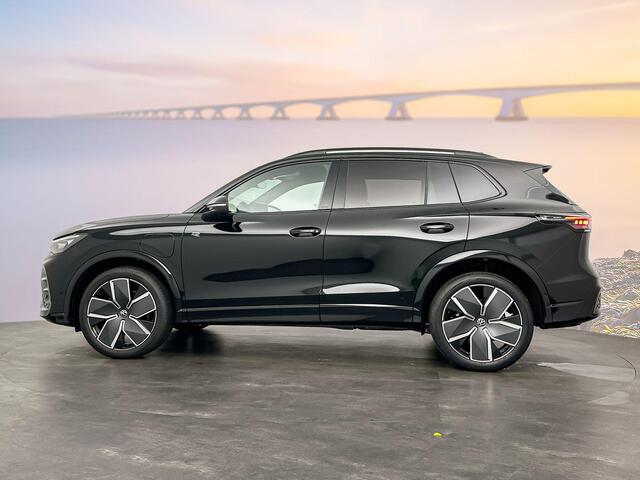 Volkswagen TIGUAN R-Line Edition 1.5 eHybrid 200 kW / 272 PK SUV 6 v