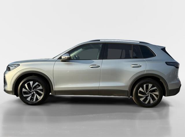 Volkswagen TIGUAN 1.5 eTSI Life Edition I Carplay I Camera I Keyless