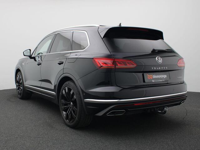Volkswagen TOUAREG 3.0 TSi eHybrid Atmosphere 4MOTION 381PK DSG LED, Navigatie, Stoelverwarming v+a, Panorama Dak, Leder, 19"LMV, Trekhaak, 360gr. Camera