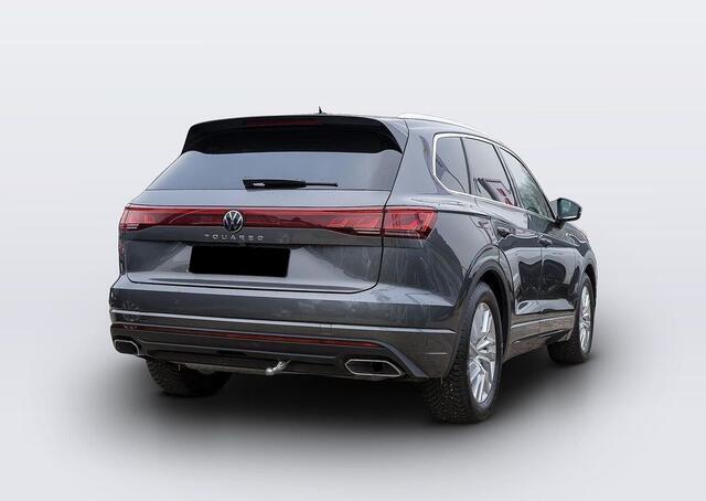 Volkswagen TOUAREG 3.0 TDI Elegance Grijs Kenteken ACC LUCHTVERING COMFORTSTOELEN TREKHAAK