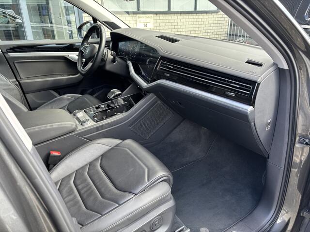 Volkswagen TOUAREG 3.0 TSi eHybrid 4MOTION HUD|Pano|Leder|Trekhaak|ACC|Nightvision