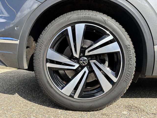 Volkswagen TOUAREG 3.0 TSi eHybrid 4MOTION HUD|Pano|Leder|Trekhaak|ACC|Nightvision