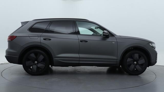 Volkswagen TOUAREG 3.0 TSi eHybrid 462pk PHEV 4MOTION R