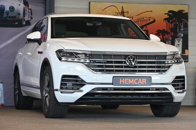 Volkswagen TOUAREG 3.0 TSi eHybrid 4MOTION FULL OPTION nieuwprijs 110.000 EURO