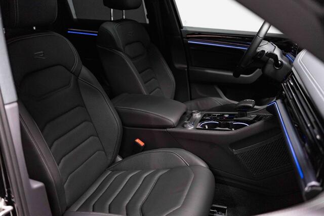 Volkswagen TOUAREG R 3.0 TSI 462 PK Hybrid, Panodak, Massage, Trekhaak, Leder, Luch