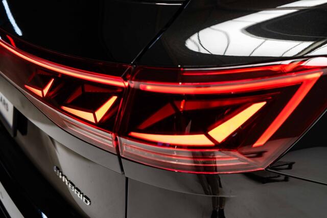 Volkswagen TOUAREG R 3.0 TSI 462 PK Hybrid, Panodak, Massage, Trekhaak, Leder, Luch