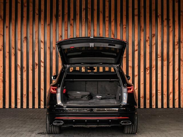 Volkswagen TOUAREG R 3.0 TSi 462PK Automaat 4Motion | BLACK STYLE | PANORAMADAK | LEDER | HEAD-UP | KEYLESS | MASSAGE | VENTILATIE |