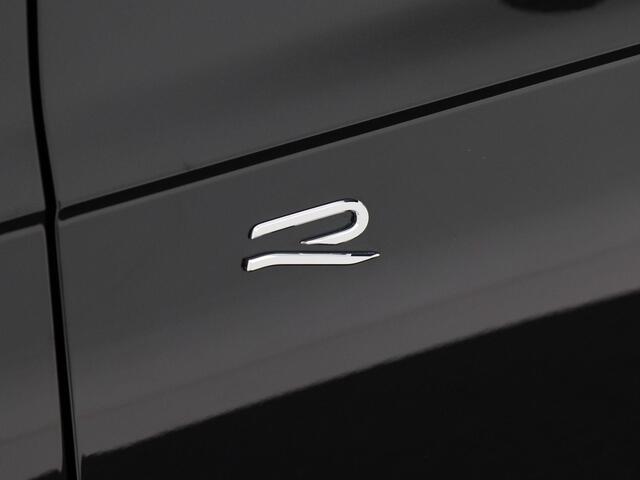 Volkswagen TOUAREG 3.0 TSi eHybrid 463 Pk 4MOTION R-Line | 360° Camera | Full LED | Trekhaak | Panoramadak | DynAudio | Head-Up | Digitaal Dashboard | 22 Inch