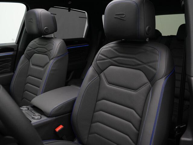 Volkswagen TOUAREG 3.0 TSi eHybrid 463 pk tiptronic 4MOTION R | Panoramadak | Trekhaak | Puglia Leder | Nachtzicht | Head-Up Display | Geheugenstoelen | Dynaudio