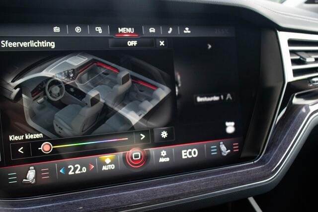 Volkswagen TOUAREG 3.0 TSI eHybrid 4MOTION / Luchtvering/ Standkachel/ Massagefunctie/ Panoramadak/ Trekhaak/ 280kW (381PK)