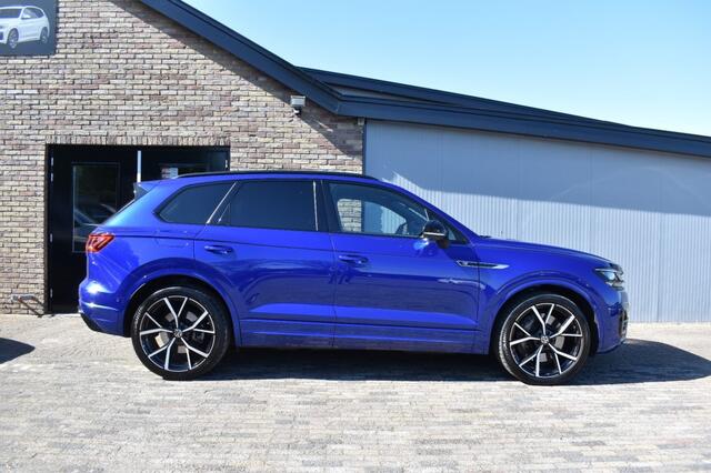 Volkswagen TOUAREG 3.0 TSI 4M R Lapiz Blue, Panorama, Leder, 360 Camera