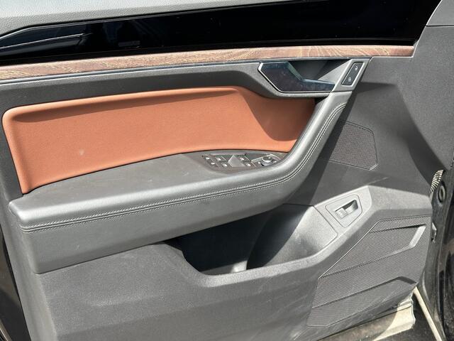 Volkswagen TOUAREG 3.0 TDI 4Motion Atmosphere | Panoramadak | Trekhaak | Grijs kenteken | Excl. Btw