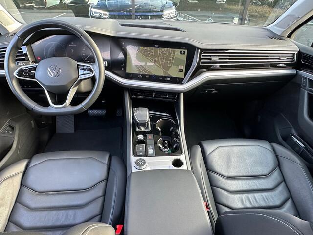 Volkswagen TOUAREG 3.0 TSi eHybrid 4MOTION Elegance | Panoramadak | Head up | Leder | Rijklaar incl. garantie