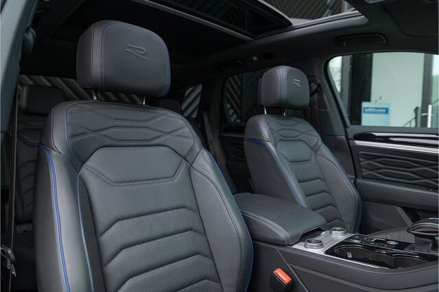 Volkswagen TOUAREG R 3.0 V6 TSI eHybrid 4M Panodak Puglia Luchtv. DynAudio Massage 360Camera