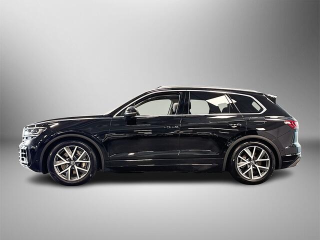 Volkswagen TOUAREG 3.0 381pk TSi eHybrid 4MOTION Elegance 360 graden camera 'Area View' | Panoramaschuif-kanteldak | Luchtvering