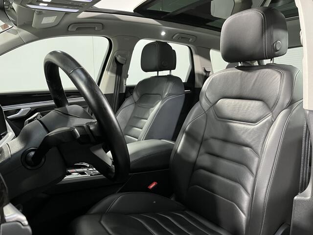 Volkswagen TOUAREG 3.0 TSi eHybrid 4MOTION Elegance / AUTOMAAT/ 381 PK/ PANO/ TREKHAAK/ CAMERA/ PARK. SENSOREN/ LEDEREN MEMORY SEATS/ KEYLESS/ STOELVERWARM & MASSAGE/ KEYLESS/ MATRIX/ APP CONNECT/ ADAPT. CRUISE/ 19" LMV