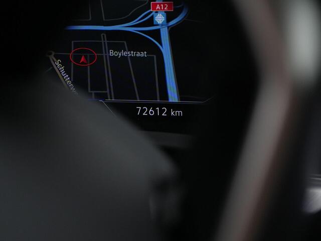 Volkswagen TOUAREG Elegance 3.0 TSi 381 pk tiptronic eHybrid 4MOTION | Panoramadak | Puglia leder | Geheugenstoelen | Rondomzicht camera | Stoelventilatie